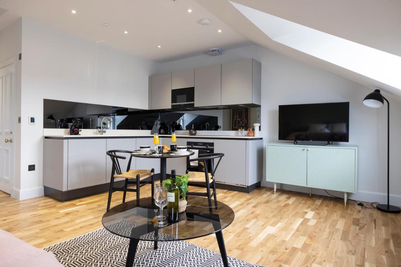 Dragon Suites Luxury Serviced Apartments At Alva Street Edimburgo Exterior foto