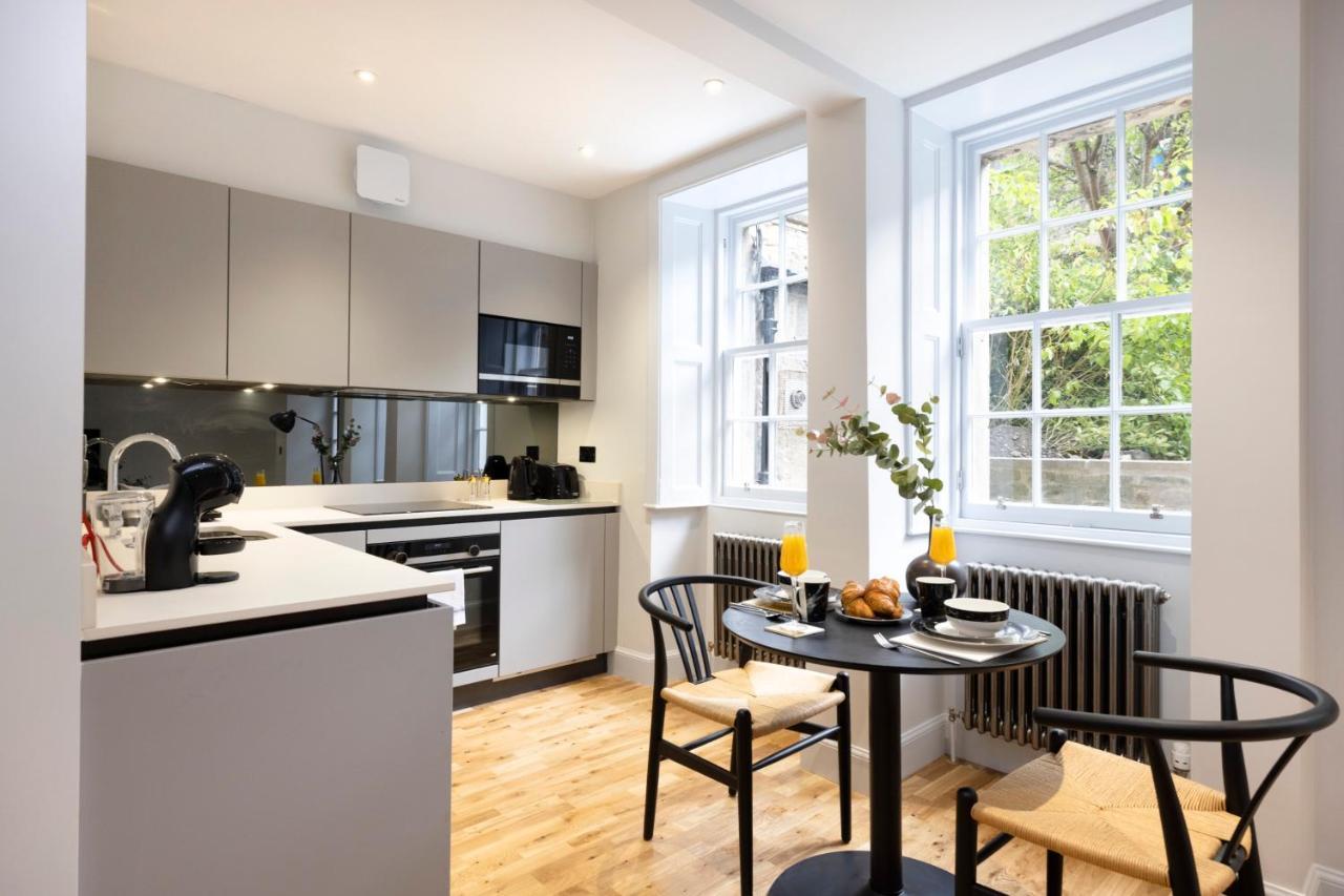 Dragon Suites Luxury Serviced Apartments At Alva Street Edimburgo Exterior foto