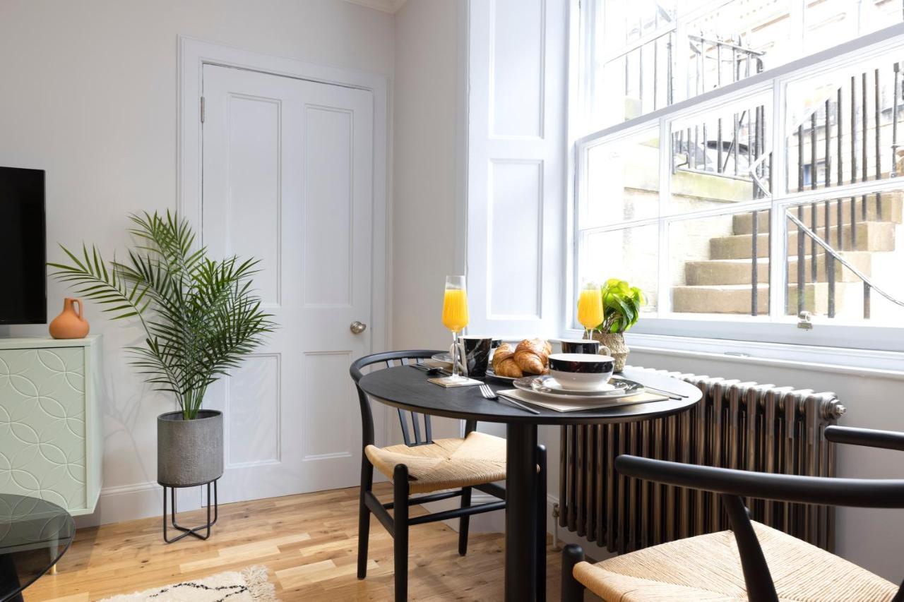Dragon Suites Luxury Serviced Apartments At Alva Street Edimburgo Exterior foto